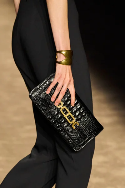 Look 108